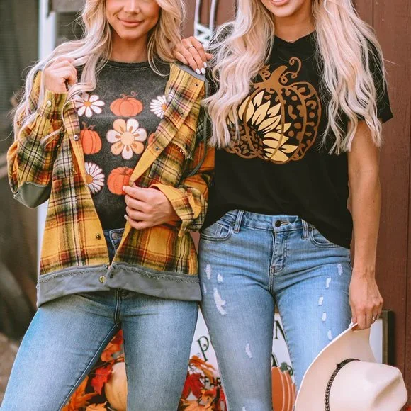 Black Halloween Sunflower Pumpkin Graphic Tee - Picture 9 of 15